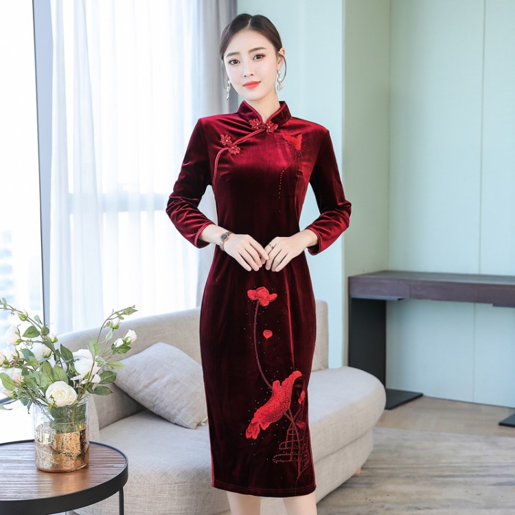 2018秋冬季新款氣質優雅繡花寬松大碼婚禮媽媽裝喜慶婚宴連衣裙