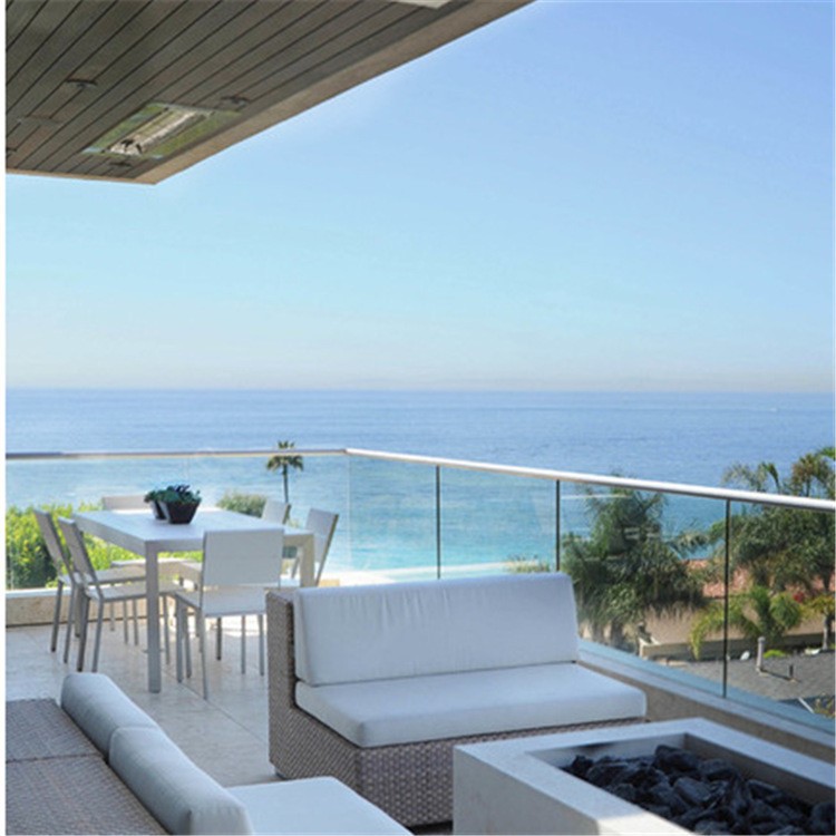 美式簡約圖書館淄博市地槽鋼化玻璃圍欄