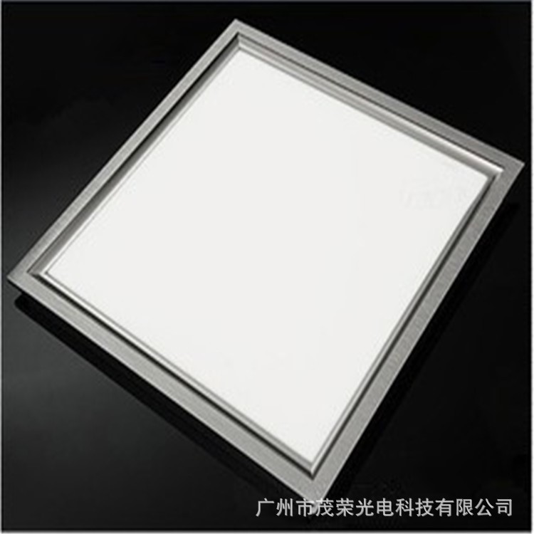 定制LED平板灯36W600*600工程款吸顶式可调光LED面板灯湖南经销商