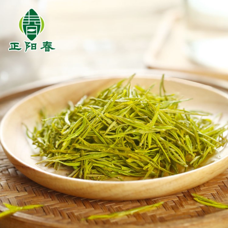 2019年優(yōu)選明前高山黃金芽 新茶特級(jí)綠茶白茶黃金葉 茶葉散裝