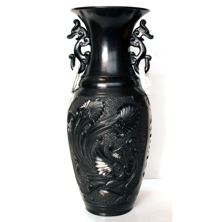 黑陶工艺品双耳龙凤瓶