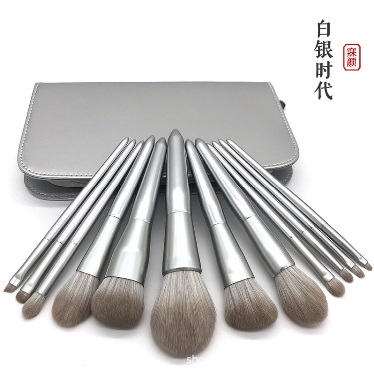 寐顏白銀時(shí)代化妝刷套裝全套12支初學(xué)者口紅眼影腮紅刷子彩妝工具