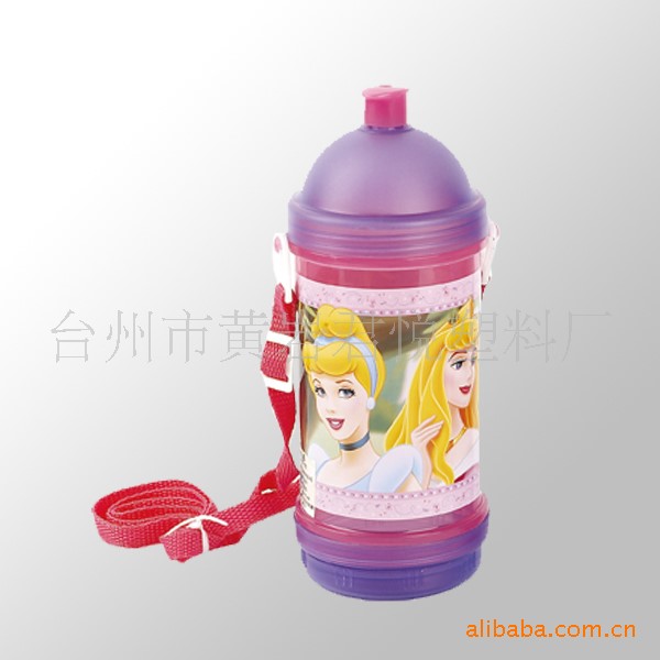 400ML  600ML 兒童塑料吸嘴運(yùn)動(dòng)水壺 新款食品級(jí)高透明PP水壺