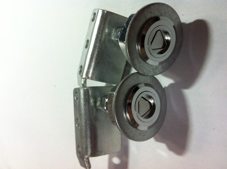 电梯三角锁 三菱右开型电梯门厅三角锁 锌合金产品压铸