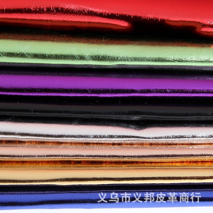 PU101紋服裝革貼膜皮革廠家現貨批發裝飾革飾品革人造合成革亮面