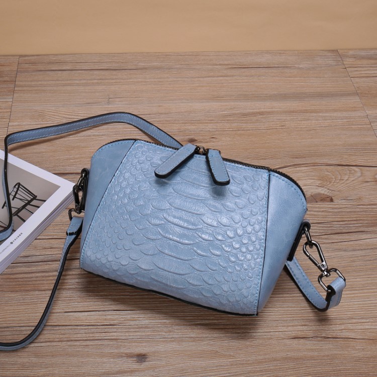 贝壳包箱包潮流款式二层牛皮皮质特征女式斜挎包款式一件代发加盟分