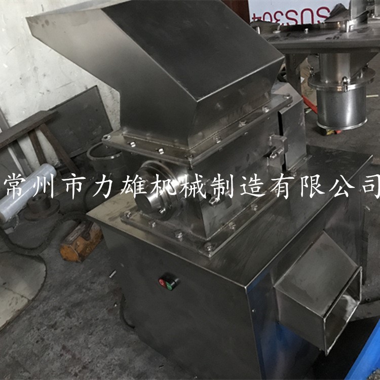 廠家直銷 堅(jiān)果塑料橡膠粗碎機(jī) 糧食雜糧粗碎機(jī) 粗碎機(jī) 生產(chǎn)廠家