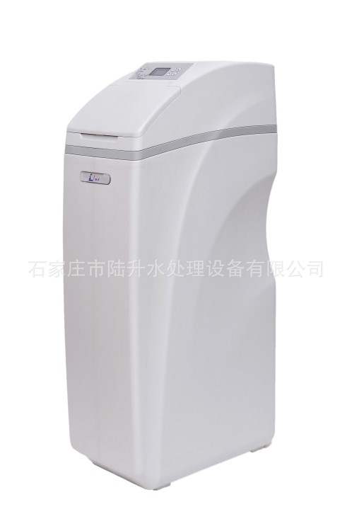 小型軟化水設(shè)備 去離子軟水機 水處理器 家用凈水器