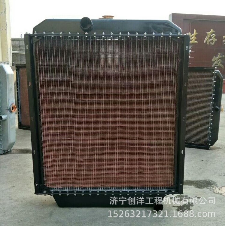 徐工挖掘機(jī)XE150 XE200 XE210水箱 創(chuàng)洋工程機(jī)械有限公司