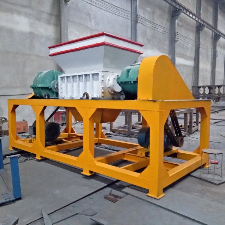 供应商机 彩条机器 双齿滚塑料袋彩条布撕碎机设备 彩条布撕碎机工作