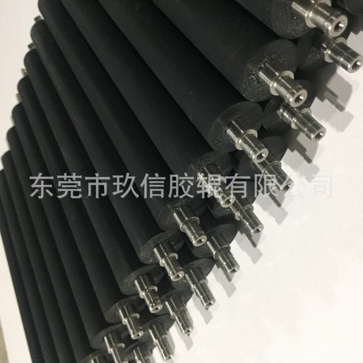 鐵芯鋁芯軸承包膠聚氨酯膠輥硅橡膠丁晴膠輪三元乙丙膠輪滾筒包膠
