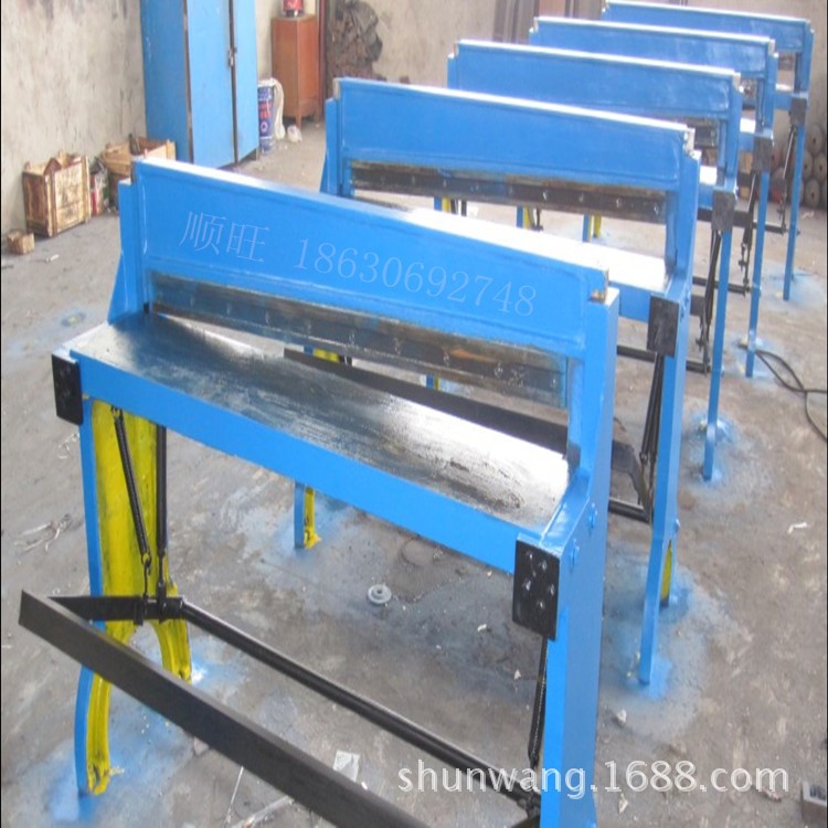 剪板機(jī)手動(dòng)折彎?rùn)C(jī) 小型不銹鋼折板機(jī) 鍍鋅板折角機(jī) 鐵皮保溫設(shè)備