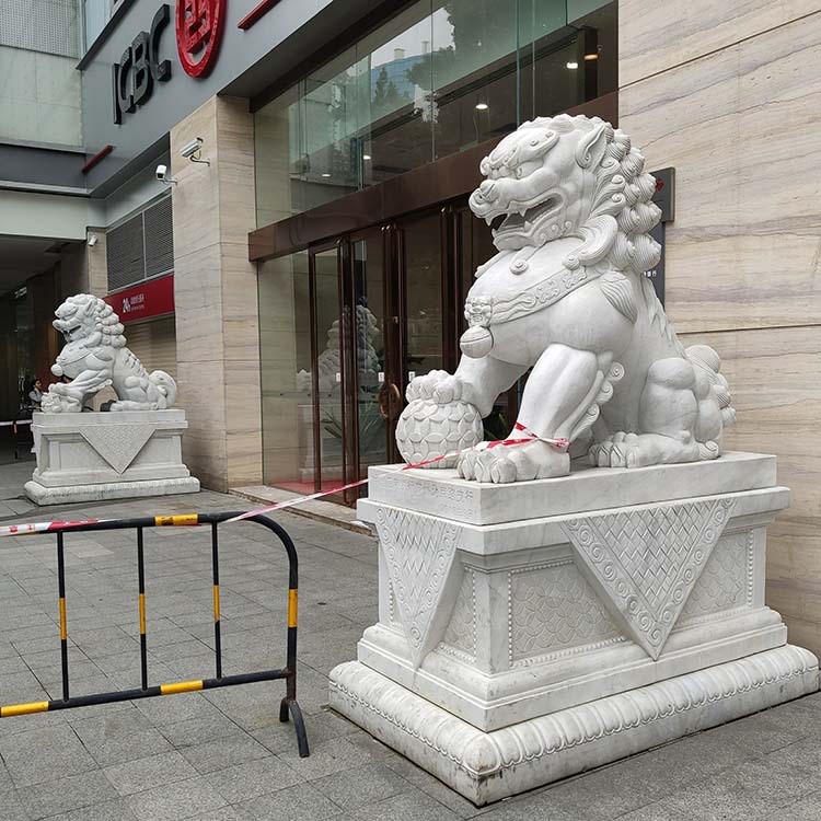 歐式獅子廠家制作石雕獅子 晚霞紅雕刻獅子 浮雕獅子