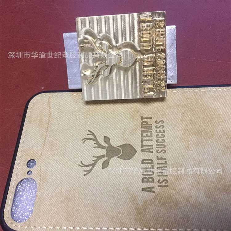 高周波電壓logo 熱壓logo加工 凹凸皮革壓花加工 凹凸壓花皮標(biāo)