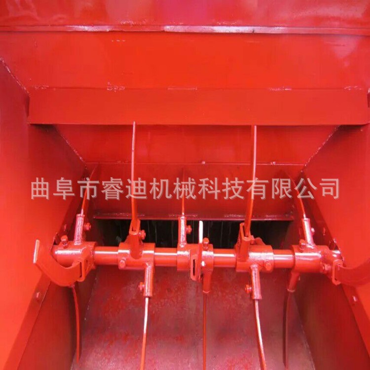 款 牧草粉碎機(jī) 自動(dòng)進(jìn)料粉草機(jī) 飼料加工設(shè)備