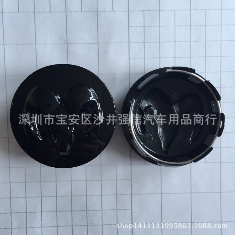 64MM 亮黑色道奇公羊轮毂盖标卡 酷威酷搏汽车轮毂中心装饰盖标志