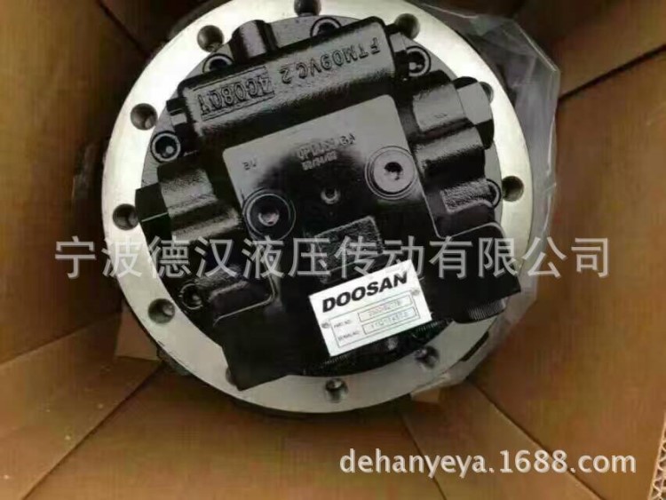 供應DOOSAN原裝斗山挖掘機行走馬達TM40VC