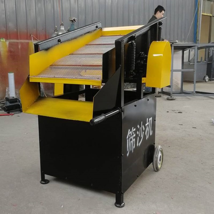 新型工地震動(dòng)篩沙機(jī)小型多功能手推式篩沙篩土機(jī)效率高用途廣