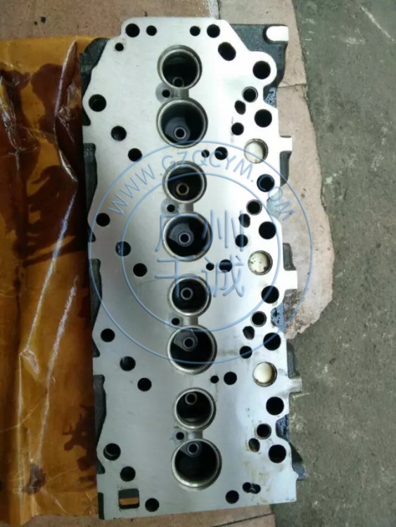 供應 福田雷沃FR95掘機配件 五十鈴發動機配件廠家 4BG1缸蓋