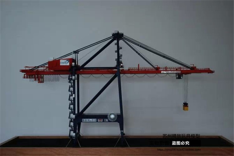 訂制港口岸橋起重機模型岸邊集裝箱起吊機模型多彩橋吊模港口場景