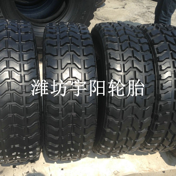 前進(jìn)37x12.5R16.5   越野車輪胎 塊狀花紋 特種吉普車輪胎