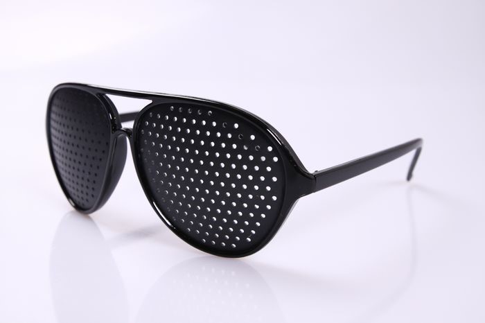 小孔眼镜 近视眼镜 针孔眼镜缓解眼睛疲劳 矫正散光假性近视