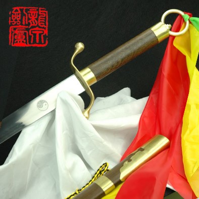 楊氏太極刀 不銹鋼 實(shí)木鞘 龍泉刀劍 武術(shù)用品 武術(shù)刀 未開(kāi)刃