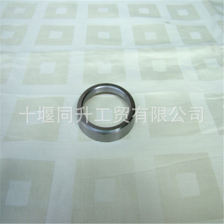 福田康明斯發(fā)動機(jī)總成配件氣門座圈進(jìn)氣閥座圈C3943449 5257642
