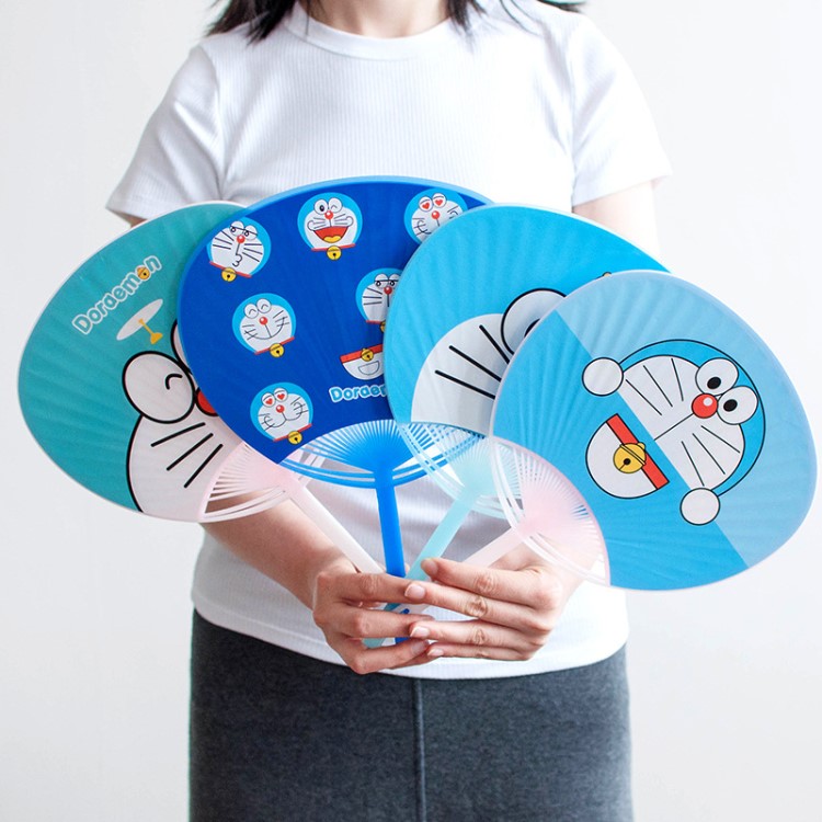 批發(fā)韓版創(chuàng)意卡通小扇子包郵夏季學(xué)生兒童可愛迷你隨身便攜塑料手