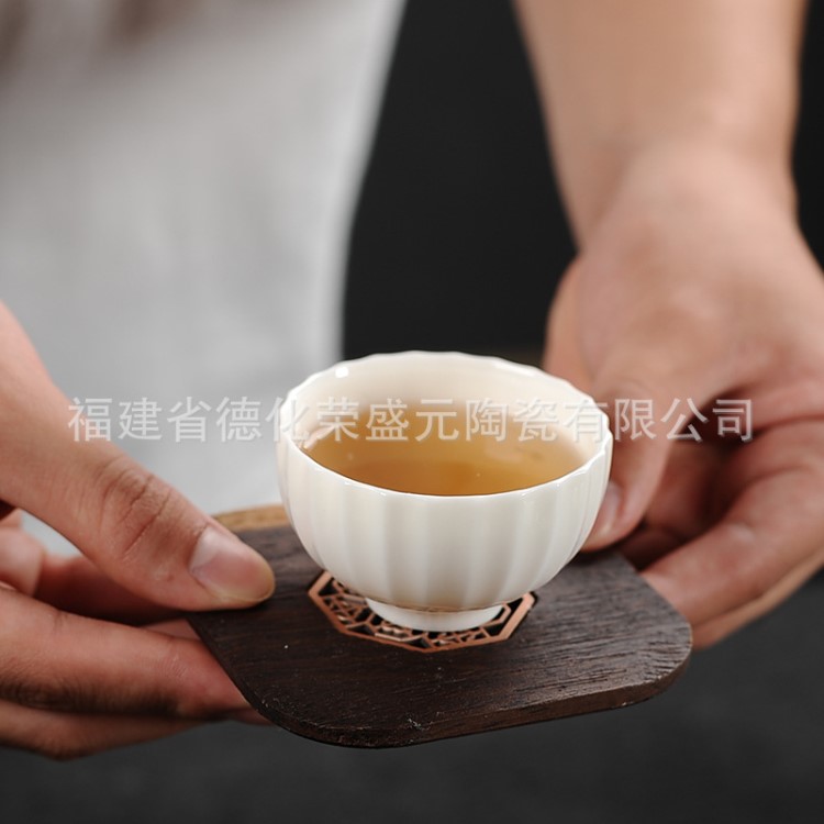 廠家直銷旅行茶具套裝便攜式包裝禮品團購定制生產(chǎn)白瓷茶具