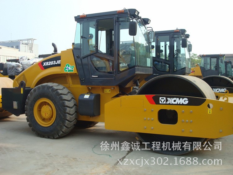 供應(yīng)徐工XS223J/263J振動(dòng)壓路機(jī)二手機(jī)械租賃維修服務(wù)原機(jī)品質(zhì)