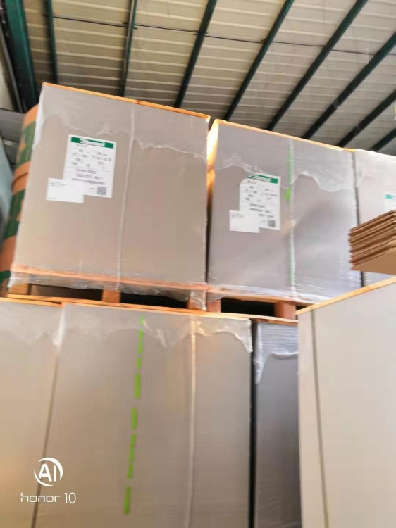日歷專用2.0MM雙灰紙板高密度灰板紙滑面紙板不變形灰板紙滑紙