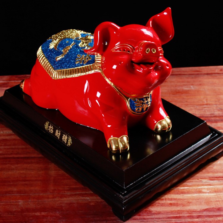 供應工藝品 中國紅漆線雕招財豬創(chuàng)意禮品 開業(yè)慶典飾品擺件批發(fā)
