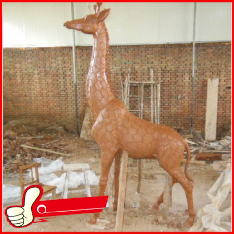 直銷 玻璃鋼長頸鹿雕塑 大型城市雕塑 園林景觀仿真動物雕塑批發