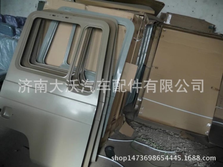 批發重汽斯太爾車門總成 奧龍車門總成 重汽系列車門大全