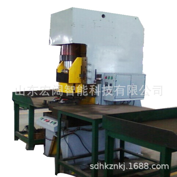 63噸單柱導(dǎo)軌式液壓沖床不銹鋼管沖孔沖壓機(jī)連接工作臺(tái)操作