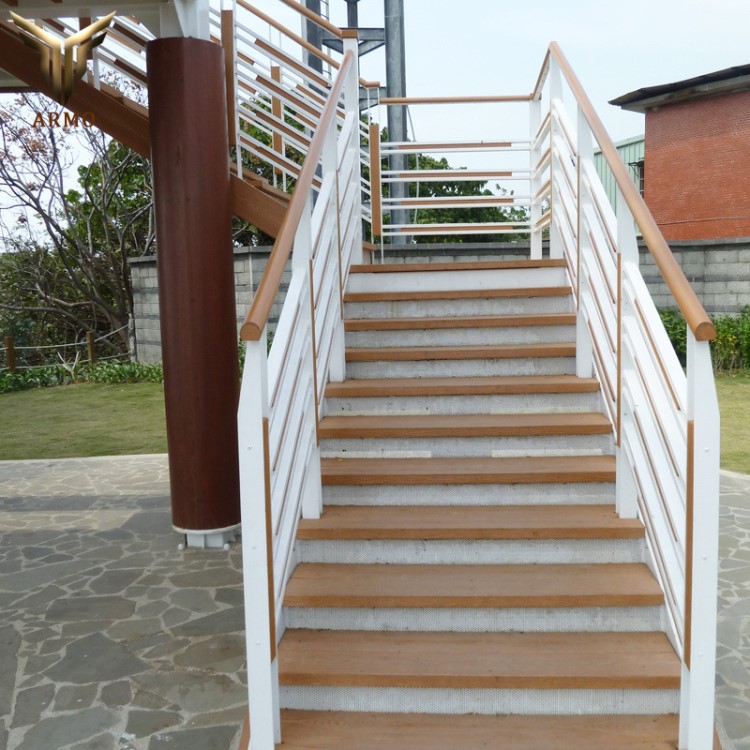 广东厂家直销户外ps仿木园林景观装饰板材河边栈道护栏扶手材料