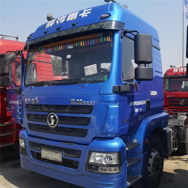 出售二手牽引車德龍新M3000 國四 原車原版 可分期付款 首付30％