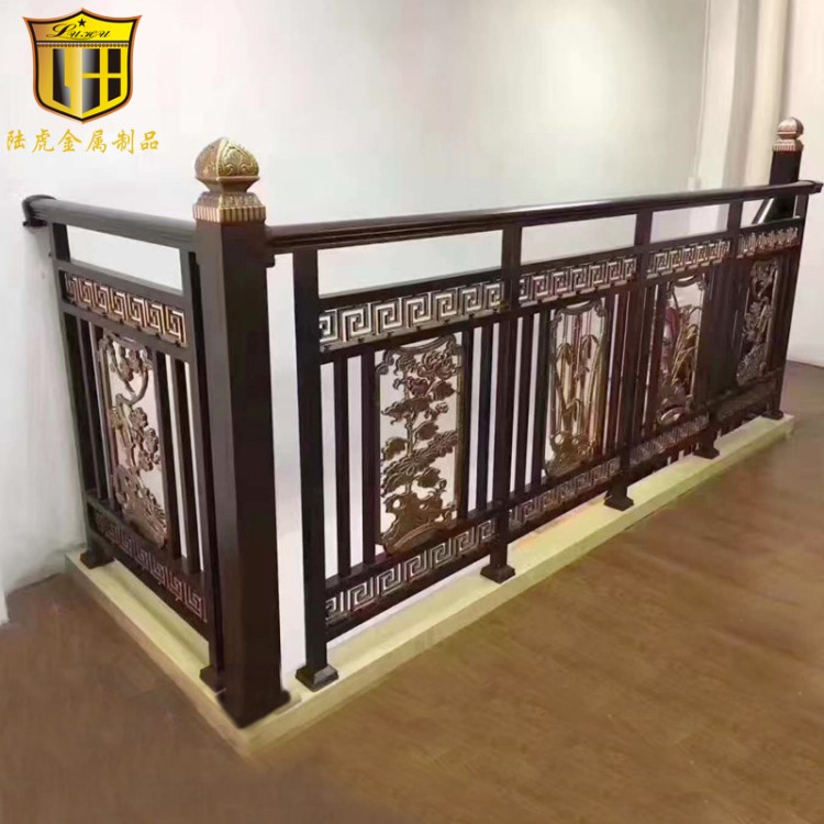廠家批發(fā)鋁藝護(hù)欄庭院護(hù)欄陽(yáng)臺(tái)護(hù)欄鋁合金陽(yáng)臺(tái)護(hù)欄扶手高端定制