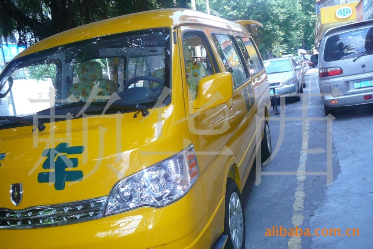 中小學(xué)校車座椅套（全國范圍內(nèi)都可量身定做）