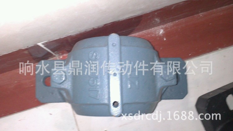 鼎潤廠家直銷 生產加工 【軸徑75】 SNU517  剖分式軸承座