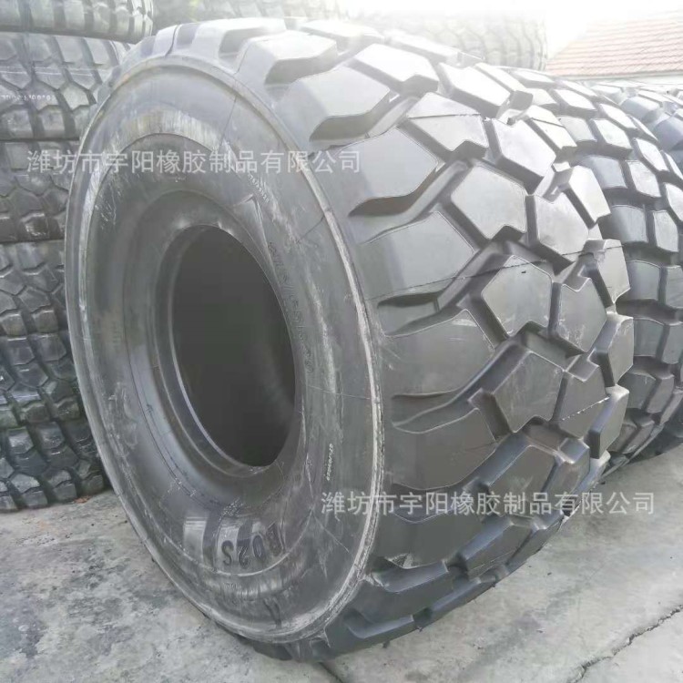 裝載機875/65R29大型工程機械鋼絲全鋼鉸鏈式卡車輪胎