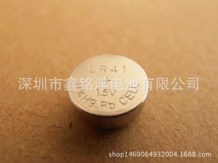 高容量的體溫計(jì)電池?zé)o汞LR41環(huán)保電池廠家直銷(xiāo)