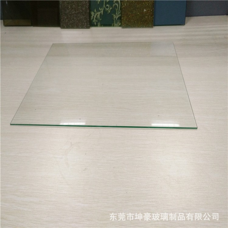 恒建玻璃廠加工小尺寸超薄1mm 2mm鋼化玻璃顯示器保護(hù)屏玻璃