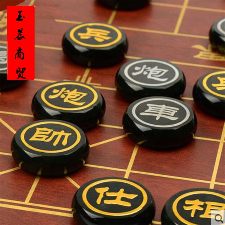 廠家直銷 天然批發(fā)新疆和田青玉象棋 雅士對弈 送禮佳品