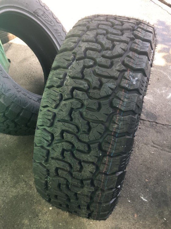 防百路驰花纹轮胎 325/60R20 全地形越野 悍马H2 H3 坦途猛禽285/