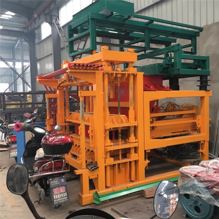 大型水泥制磚機(jī) 多功能液壓免燒磚機(jī) 全自動(dòng)彩磚生產(chǎn)線設(shè)備