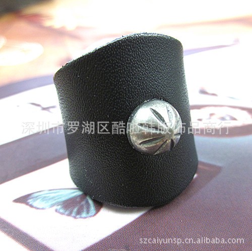 廠家新款非主流牛皮飾品戒指男 個(gè)性創(chuàng)意飾品 朋克指環(huán)批發(fā)