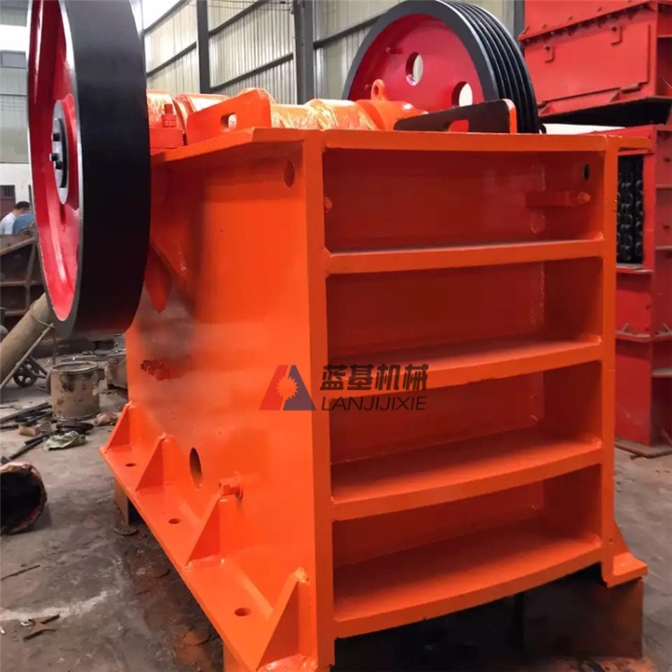 熱賣大型磁鐵礦鄂式破碎機 采石場石英砂粉碎機 電動石灰石咬碎機