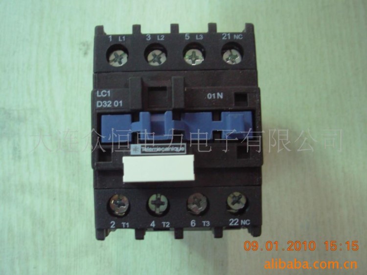 供應(yīng)全新原裝施耐德接觸器LC1D3201M5N